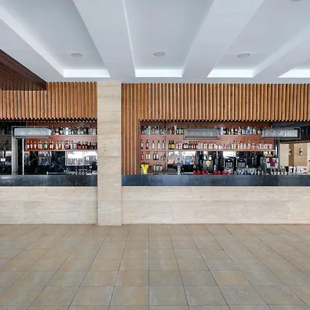 מלון Dobedan Comfort 